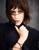 Lizzy Caplan